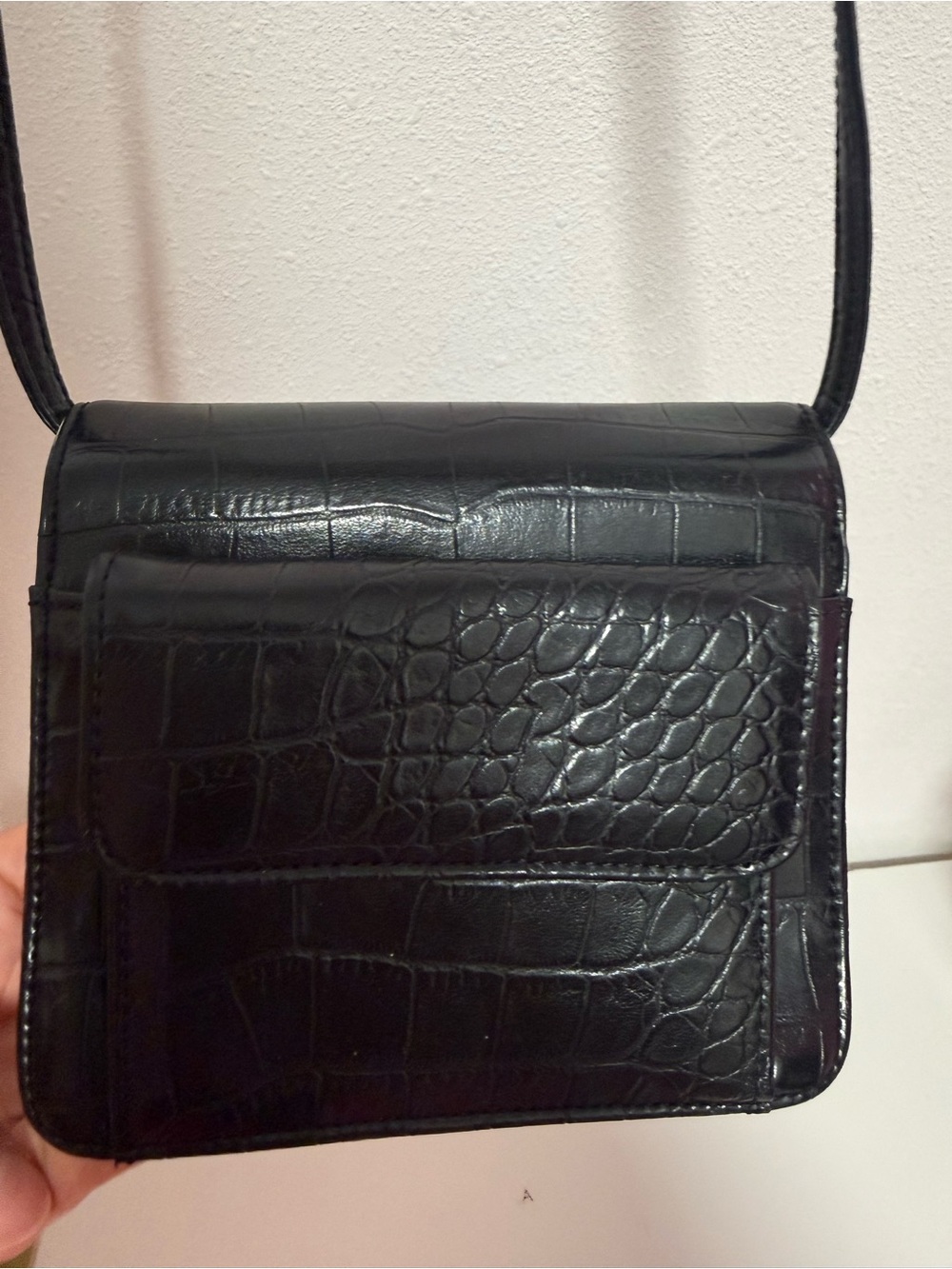 Nine West Black Croc-Embossed Crossbody Bag - Picture 2 of 3